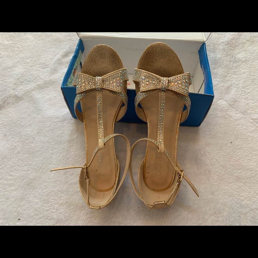 ink SF Riley-79K Girls Size 3 Jewel Rhine Stone Mary Jane High Heel Dress Shoes